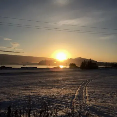 Visit * Årviksand